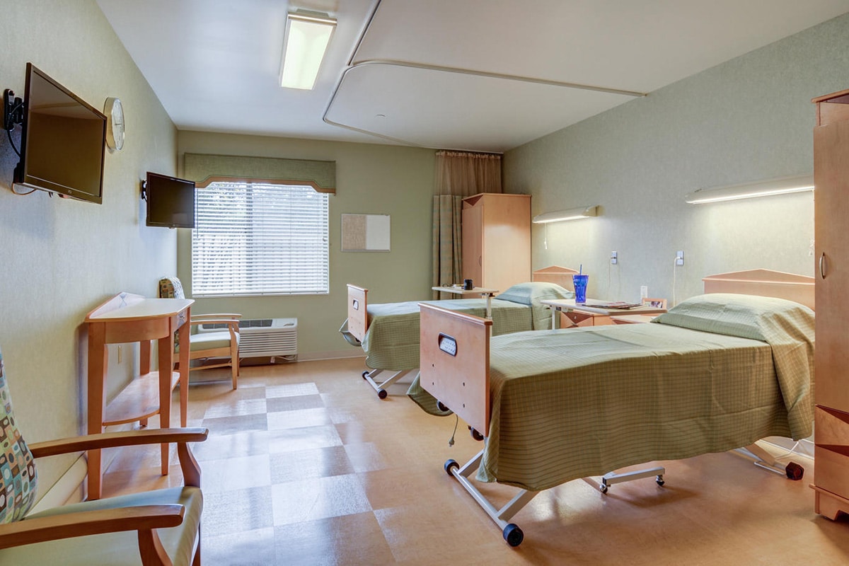 Monroeville Skilled Nursing and Rehabilitation Center — Nursing Home, Monroeville, PA · photo 4